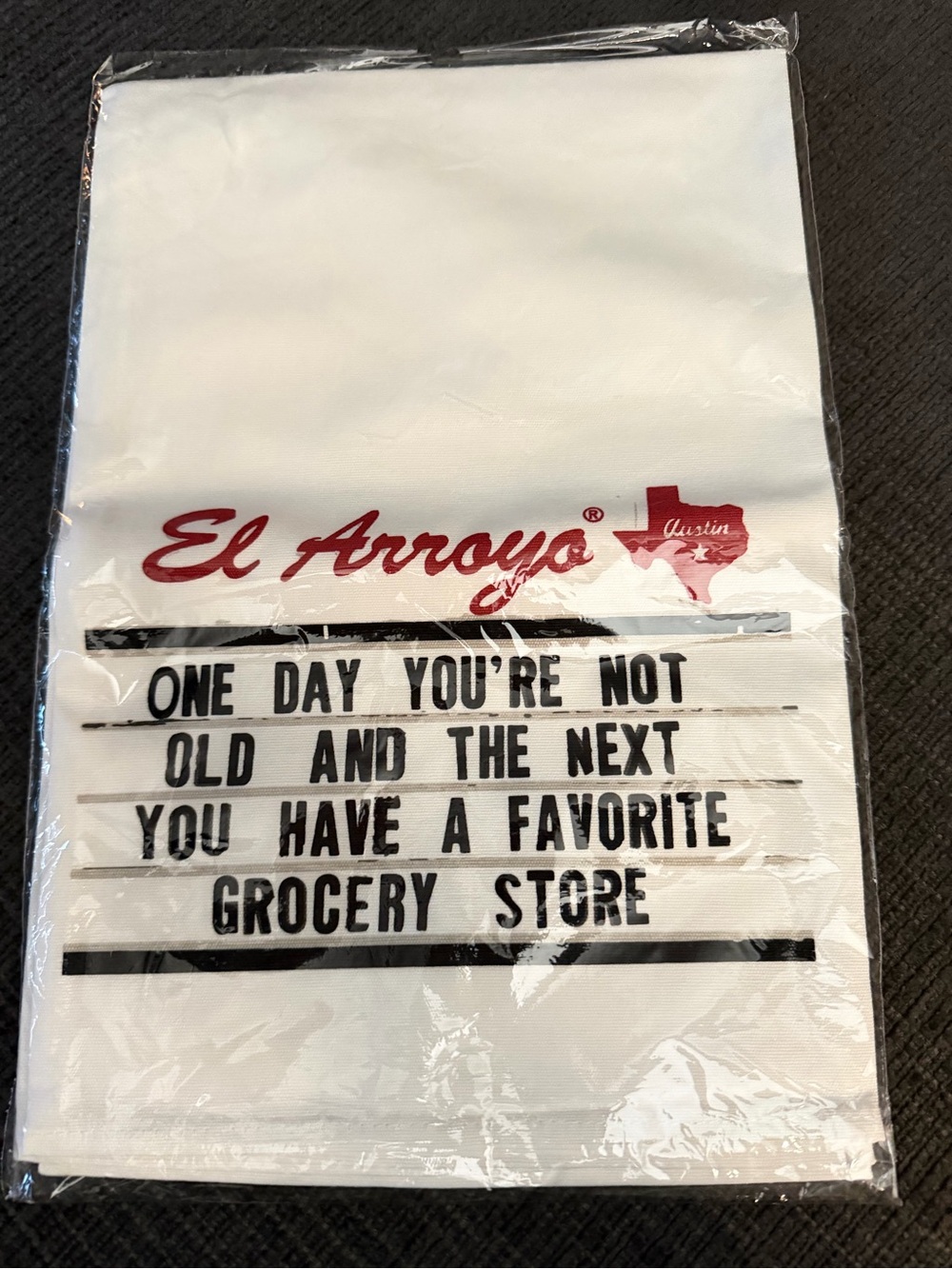 El Arroyo Texas Quote Tea Towel - White with Red and Black Print